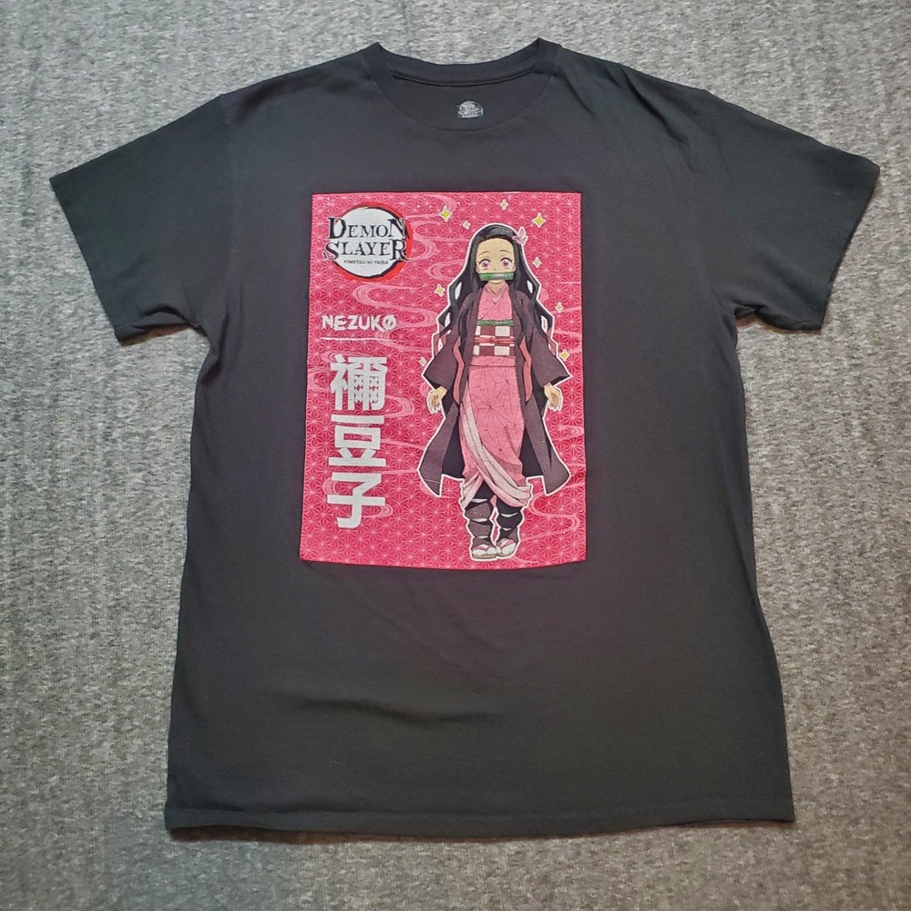 Demon Slayer T-shirt Mens Medium Black Nezuko Kamado Manga Cover Poster Anime